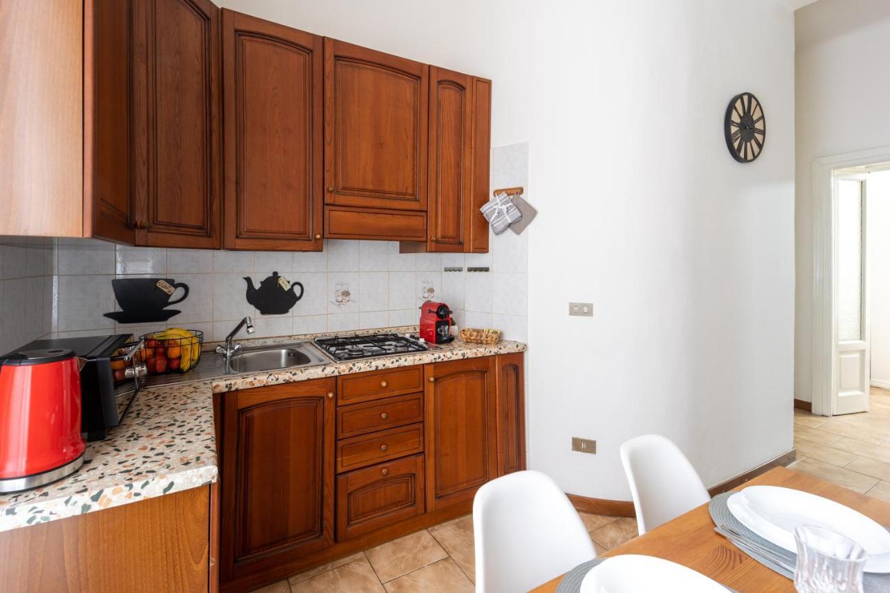 Apt Vicino Metropolitana Porta Romana, 4 Minuti Da Duomo, Free Wifi&netflix Apartamento Milán